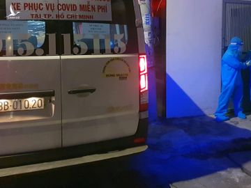 Chuyen xe 0 dong cho hang tram F0, F1 tai TP.HCM anh 4