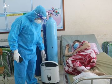 ‘Bệnh viện dã chiến tuyến huyện’ ở TP.HCM chữa khỏi cả ngàn F0 - Ảnh 5.