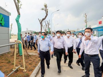 Benh vien Covid-19 o Ha Noi anh 1