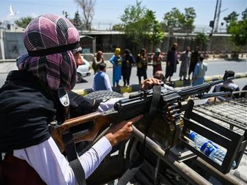 Taliban lần đầu họp báo sau khi giành chính quyền, cam kết nhiều đổi mới cho Afghanistan - Ảnh 2.