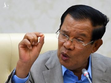 Thủ tướng Hun Sen: Tiêm bổ sung mũi 3 thì "người bạn" Trung Quốc vẫn là nguồn cung vaccine tốt nhất