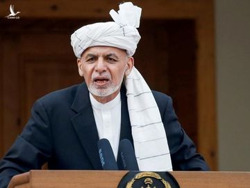 Tổng thống Afghanistan Ashraf Ghani phát biểu trong lễ nhậm chức hồi tháng ba năm ngoái ở Kabul. Ảnh: Reuters.