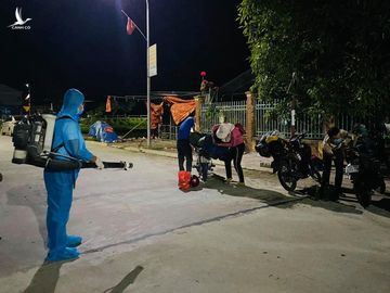 Có tình trạng biến nơi cách ly thành khu nhà vui vẻ - 1