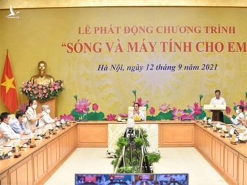 Thủ tướng Phạm Minh Chính kêu gọi ủng hộ hơn 1 triệu máy tính cho học sinh nghèo - 2