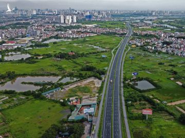 Un tac xe luong xanh Ha Noi anh 11