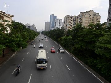 giao thong Ha Noi sau noi long gian cach anh 11