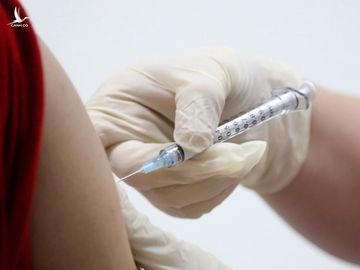 Hải Phòng chuẩn bị tiêm vắc xin Sinopharm cho 250.000 người /// ĐẬU TIẾN ĐẠT