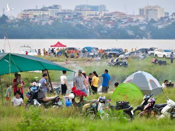 khoi phuc duong bay Ha Noi anh 2