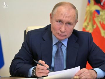 Tổng thống Putin cho người dân nghỉ 1 tuần có lương để ngăn Covid-19 - ảnh 1