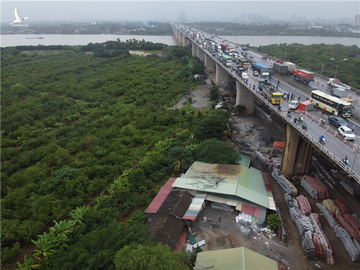 Hà Nội: 4 ô tô tông liên hoàn, đường Vành đai 3 trên cao tắc cứng 15km - 4