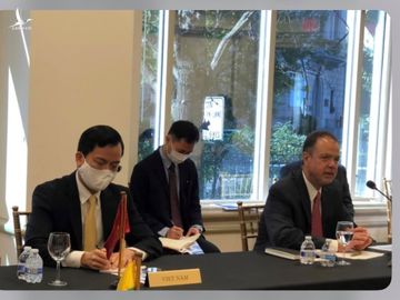 Đại sứ Việt Nam tại Mỹ đề nghị Pfizer hợp tác với Việt Nam sản xuất thuốc điều trị Covid-19 - Ảnh 1.