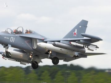 Máy bay Yak-130 Nga vừa bàn giao cho Không quân Việt Nam có gì đặc biệt? - Ảnh 2.