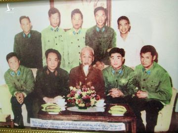 Nguyễn Hồng Nhị - Phi công tài ba: Sư đoàn trưởng duy nhất của KQVN được phong Thiếu tướng - Ảnh 4.