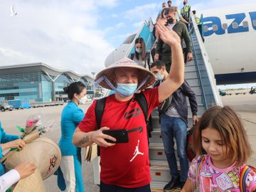 khach Nga den Nha Trang anh 6