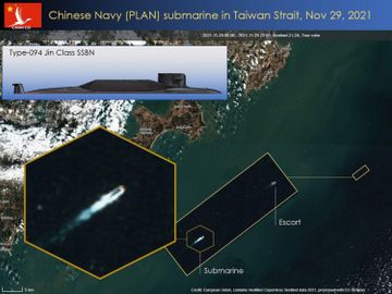 Tàu ngầm hạt nhân Trung Quốc nổi lên 'hiếm thấy' ở eo biển Đài Loan - ảnh 1