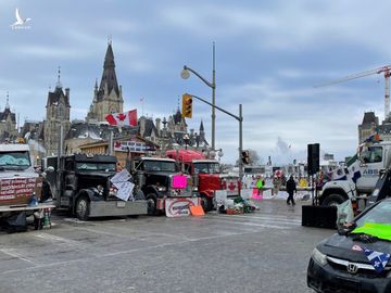 Thủ đô Canada ban bố tình trạng khẩn cấp - Ảnh 2.