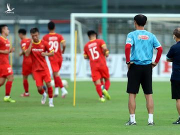 Nóng: Trợ lý HLV Shin Tae-yong trở thành người dẫn dắt U.23 Việt Nam thay thầy Park - ảnh 2