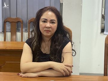 Ba Nguyen Phuong Hang bi khoi to anh 1