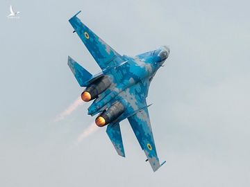 Nga nói bắn rơi 4 máy bay Su-27 của Ukraine trong cuộc không chiến - 1