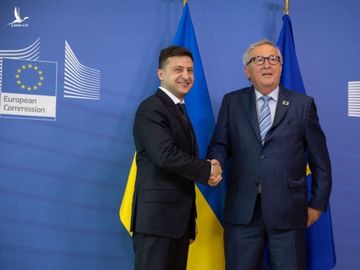 Ukraine "đổi mục tiêu" từ NATO sang EU, mong gia nhập càng sớm càng tốt: Liệu có dễ dàng?