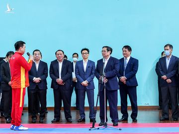 Thủ tướng động viên đoàn thể thao Việt Nam, kiểm tra công tác chuẩn bị SEA Games 31 - Ảnh 5.