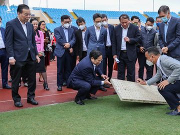 Thủ tướng động viên đoàn thể thao Việt Nam, kiểm tra công tác chuẩn bị SEA Games 31 - Ảnh 7.