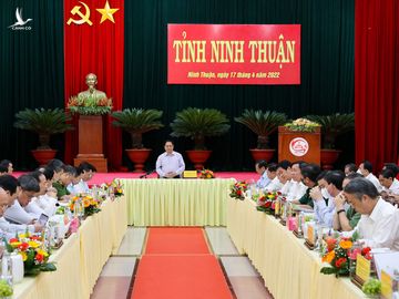 Ninh Thuận cần biến thách thức thành cơ hội, biến cơ hội thành động lực, nguồn lực phát triển - Ảnh 1.