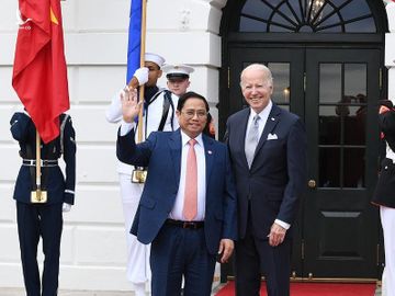 Hình ảnh Thủ tướng Phạm Minh Chính cùng Tổng thống Mỹ Joe Biden tại Nhà Trắng