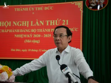 Bí thư Nguyễn Văn Nên phát biểu tại Hội nghị Thành ủy TP Thủ Đức.