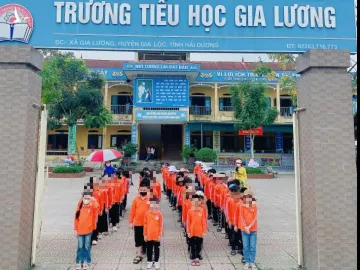 Học sinh Trường tiểu học Gia Lương (Hải Dương) tham gia một hoạt động trải nghiệm do nhà trường tổ chức.