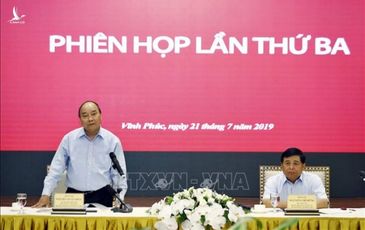 Thủ tướng chủ trì họp Tổ biên tập Tiểu Ban kinh tế – xã hội Đại hội XIII của Đảng