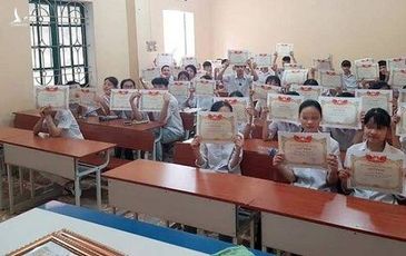 Ai cho người trẻ buông bỏ kỳ thi ĐH khi người lớn còn trọng bằng cấp