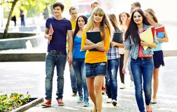 Khi đại học công và cấu trúc đại học là “phản” dân chủ (2)