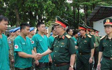 Thượng tướng Nguyễn Chí Vịnh chia sẻ dấu ấn quân sự mới của Việt Nam