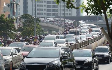 Thu phí ô tô vào trung tâm gây ùn tắc, làm lợi cho nhà cung cấp dịch vụ