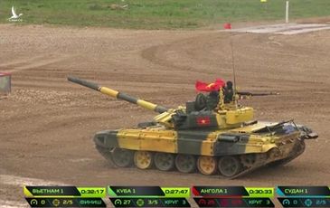 Việt Nam đứng đầu bảng đấu Tank Biathlon 2019