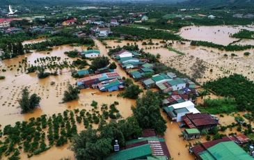 Bảo Lộc ngổn ngang sau trận lũ kinh hoàng