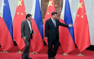 Tổng thống Duterte muốn “trừng phạt” tàu Trung Quốc đâm chìm tàu cá ở Biển Đông