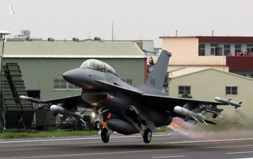 Ông Trump nêu lý do đồng ý bán 66 máy bay chiến đấu F-16 cho Đài Loan