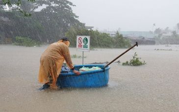Đảo ngọc Phú Quốc bị ‘nhấn chìm’ trong mưa lũ, ai biết tại sao?
