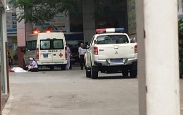 3 năm 2 vụ tử vong, tân sinh viên HUTECH hoang mang, đòi rút tiền chuyển trường
