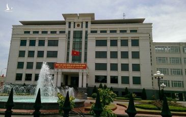 Quận không nhận sai, thành phố “cầu viện” bộ