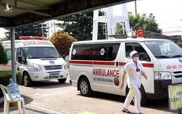 Chiếc quần bò bí ẩn và cháu bé 3 tuổi bị bỏ quên trên ô tô của cơ sở mầm non Bắc Ninh