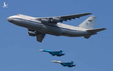 Choáng ngợp loạt máy bay vận tải quân sự lớn nhất thế giới