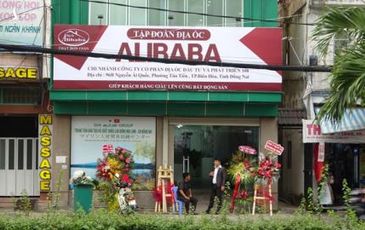 Địa ốc Alibaba gây náo loạn: Thêm biểu hiện ngang ngược