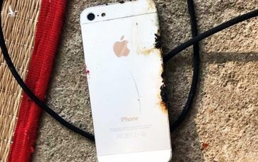 Điện thoại iPhone phát nổ trong lúc sạc pin, nam thanh niên tử vong