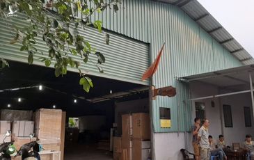 Phó chủ tịch HĐND quận Thủ Đức xin tự tháo dỡ nhà xưởng không phép