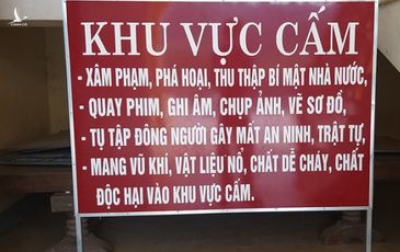 Đồng loạt gắn biển ‘cấm quay phim, chụp ảnh’ ở trụ sở ủy ban từ xã đến huyện