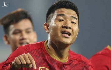 U22 Việt Nam 1-1 U22 UAE: Martin Lo vào sân