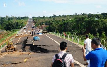 Chưa có phương án, kinh phí cụ thể khắc phục đường 250 tỉ mới làm đã nứt toác